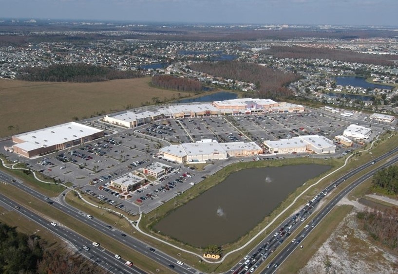 The Loop Retail Center