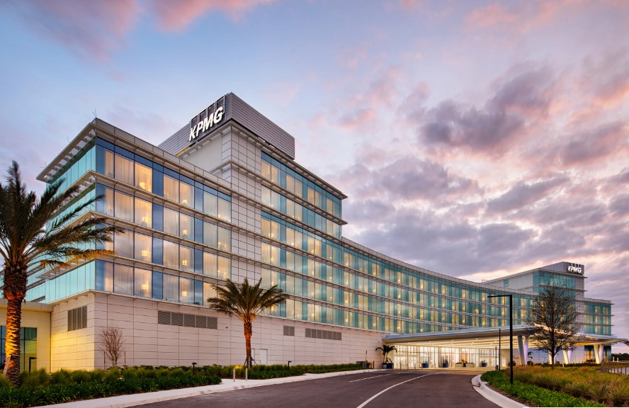 KPMG Social Venue (DPR Construction)