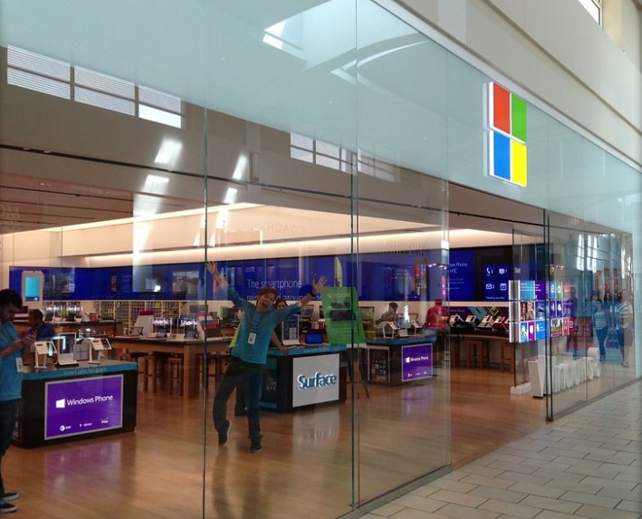 Microsoft Store- Fl Mall